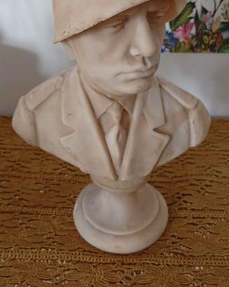busto di Mussolini vintage