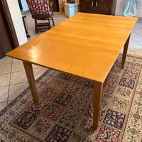 Tavolo Ikea in ciliegio allungabile 150x90