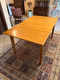 Tavolo Ikea in ciliegio allungabile 150x90