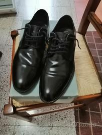 scarpe classiche n 40 messe poche volte 