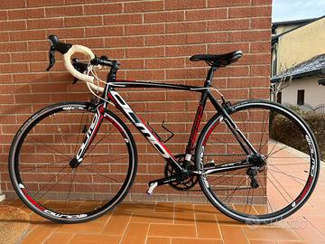 Bici da corsa OLMO DEEP RIDE
