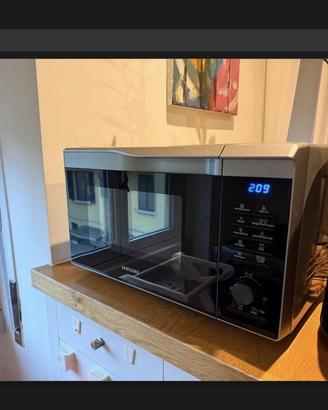 Microonde combinato Samsung Hotblast 28L
