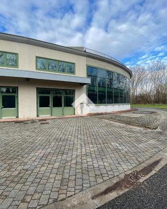 NEGOZIO A RIGNANO SULL'ARNO