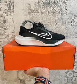 Nike Zoom Fly 5
