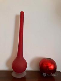 piccolo vaso in cristallo rosso satinato