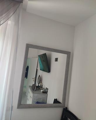 specchio grigio cemento 