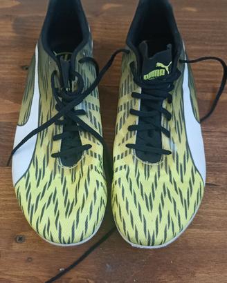 scarpe chiodate da corsa