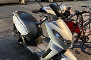 Peugeot kisbee 50 4t