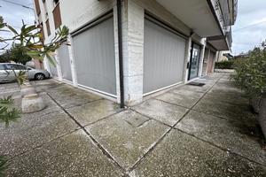 Oriago locale adibito a studio dentistico/medico