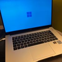 Computer Huawei MateBook D15