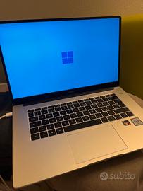 Computer Huawei MateBook D15