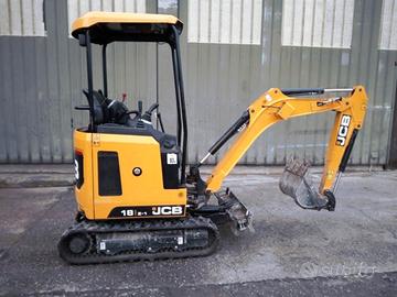 miniescavatore JCB 18 Z-1 2010 peso 17,5 Q.li 