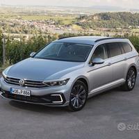 Ricambi disponibili volkswagen passat 2012/2023