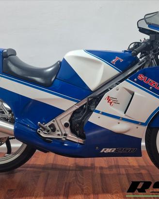 Suzuki RG 250 GAMMA