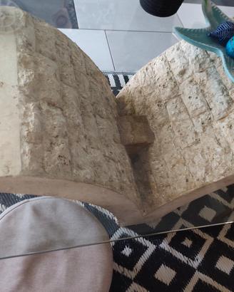 tavolino salotto molto particolare 