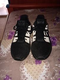 scarpe Adidas .