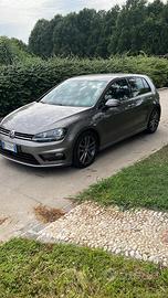 VOLKSWAGEN GOLF 7 R- Line