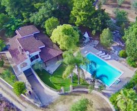 Villa piscina salento uso esclusivo