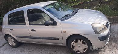 auto marciante
