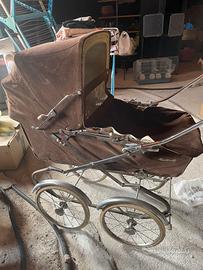 Carrozzina d’epoca