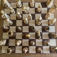 Scacchiera in ceramica con supporto in legno-Thun