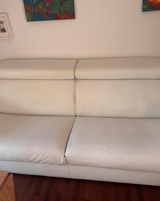 Divano letto bianco in pelle