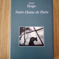 LIBRO NOTRE DAME DE PARIS DI VICTOR HUGO