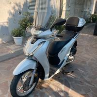 Honda sh 150i 2017