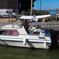 Gobbi 22 cabin