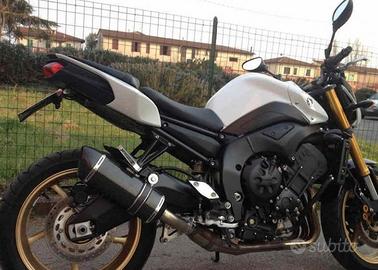 Doublefire Carbon Roadsitalia Yamaha Fazer 8
