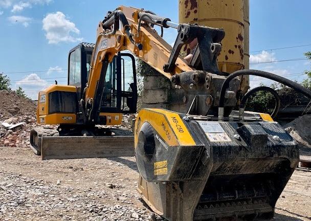 BENNA FRANTOIO MB CRUSHER MB-C50 S4