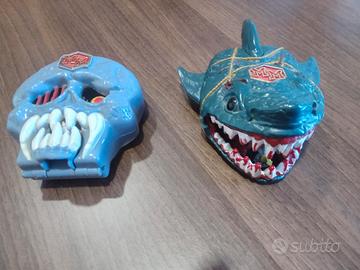 teschio e squalo mighty max 