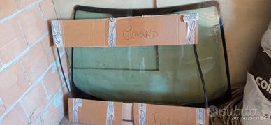 Cornice parabrezza Ford Focus 2003