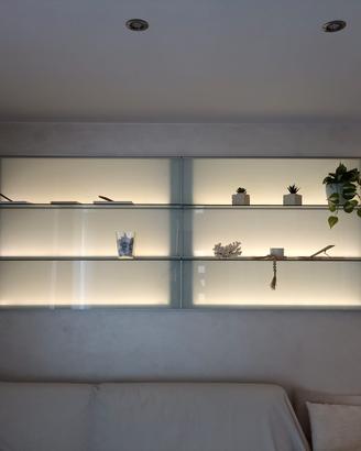 Boiserie 240x90 con illuminazione regolabile