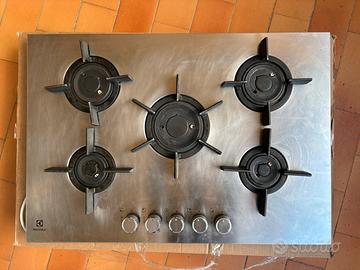 Piano cottura 5 fuochi a gas