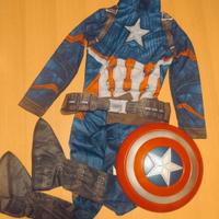 Vestito da carnevale Capitan America con scudo.