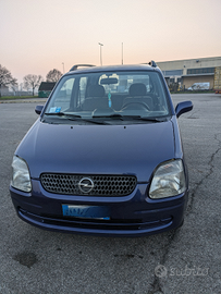 Opel Agila 1.0