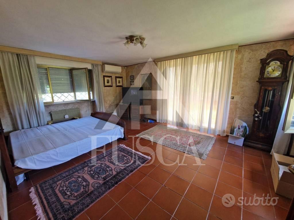 Casa – Lucca, Corte Pistelloni, Sant'Angelo in Campo - Vista 3