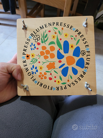 Pressa per fiori