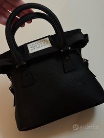 Borsetta stile Maison Margiela nera