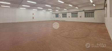 CAPANNONE A TREVIGLIO