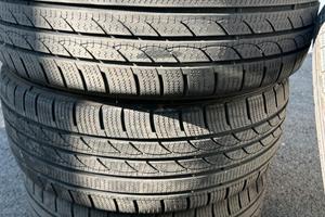 Gomme invernali 205/45 R17 88v