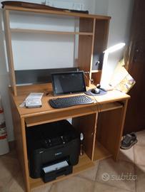 TAVOLO PORTACOMPUTER +  SCAFFALETTI