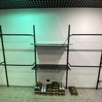 Arredamento negozio abbigliamento uomo