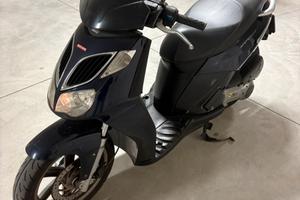 Aprilia Sportcity 125 Anno 2007