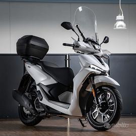 Voge sr16