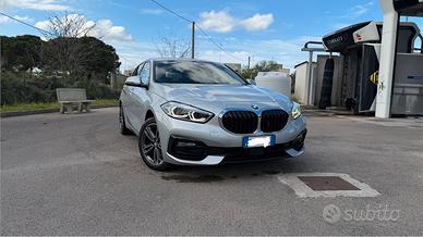 BMW Serie 1 f40 116cv-2019-Navi,Led,sensori.