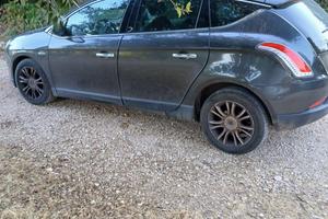 Auto Lancia Delta
