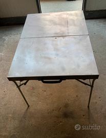 Tavolo pic-nic vintage