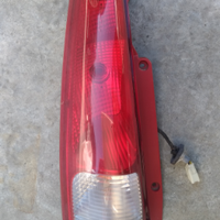 Fanali posteriori dx e sx Chevrolet tacuma